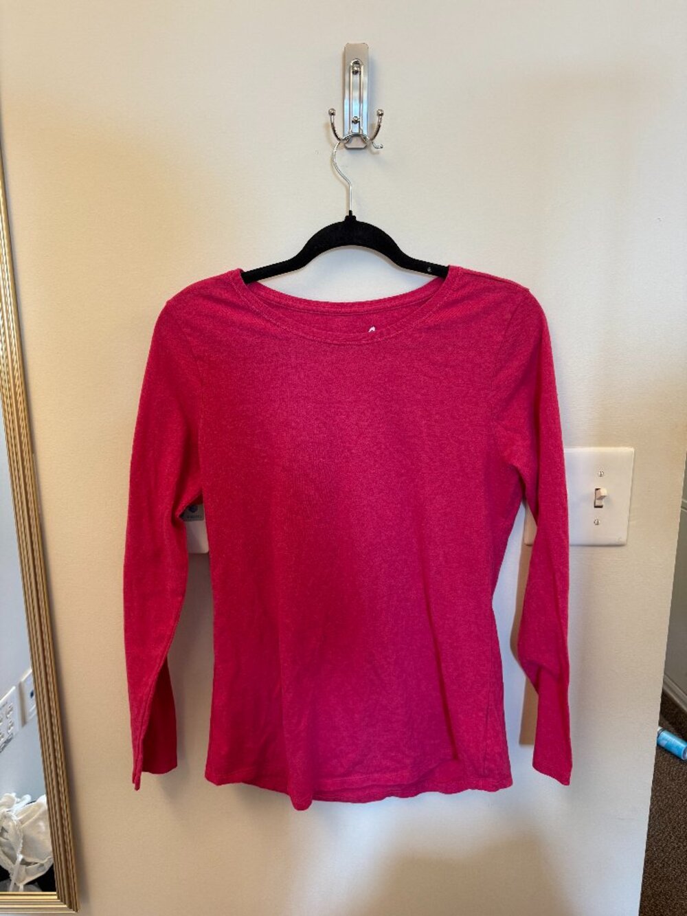pink long sleeve top